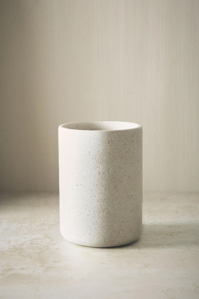 WHITE MARBLE TOOTHBRUSH HOLDER