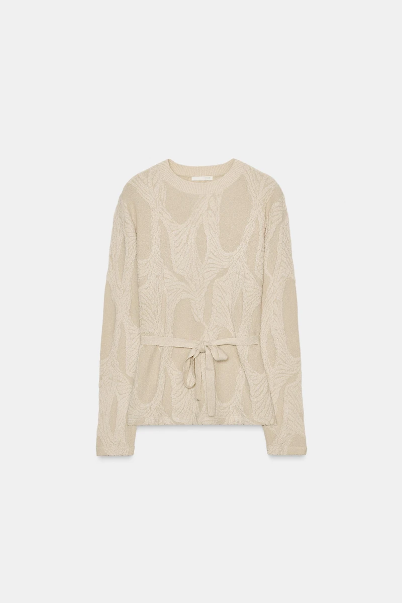 JACQUARD BELTED TOP