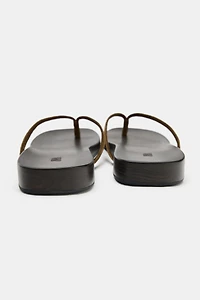 SUEDE FLAT SANDALS