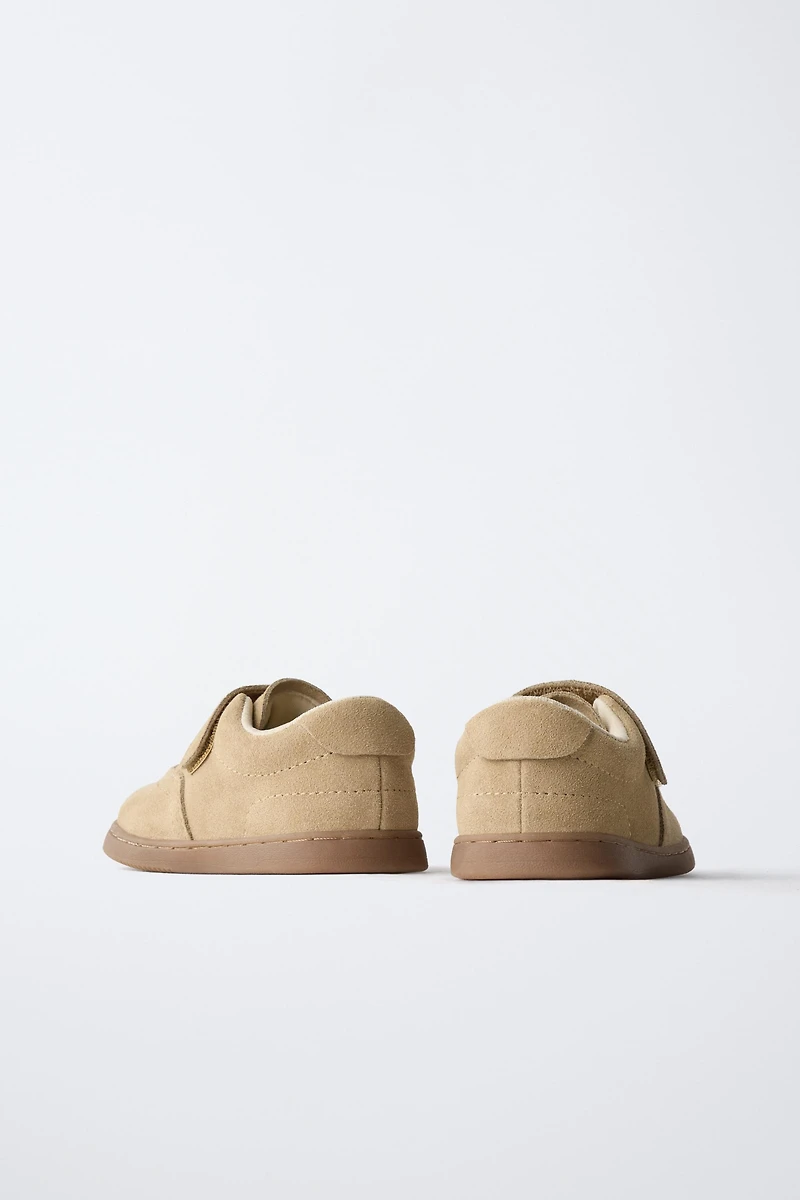 LEATHER SNEAKERS