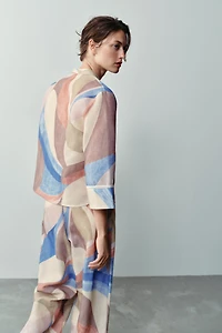 PRINTED LACE TRIM SHIRT