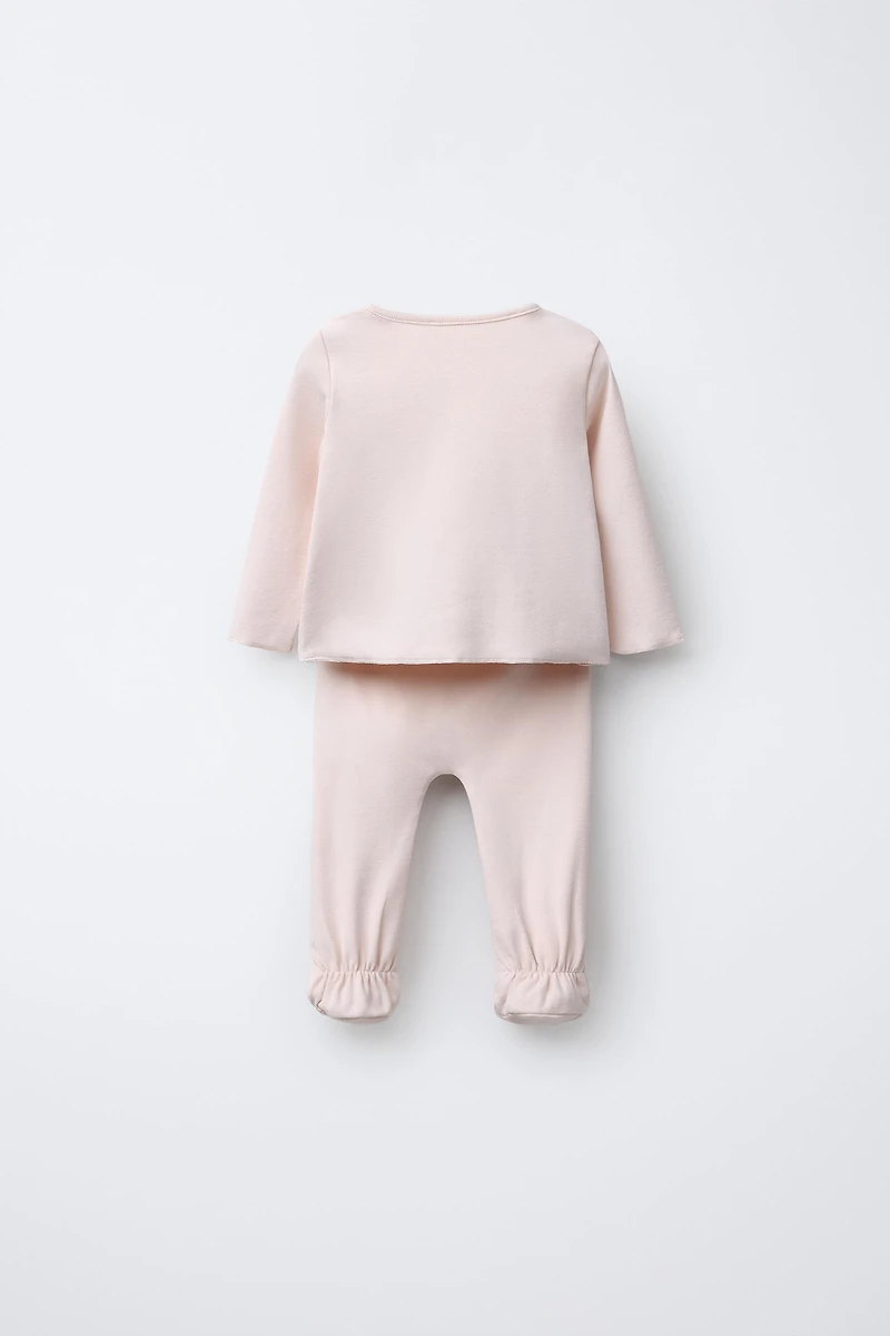 LAYETTE SET WITH POUCH