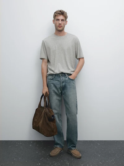 Straight-leg jeans