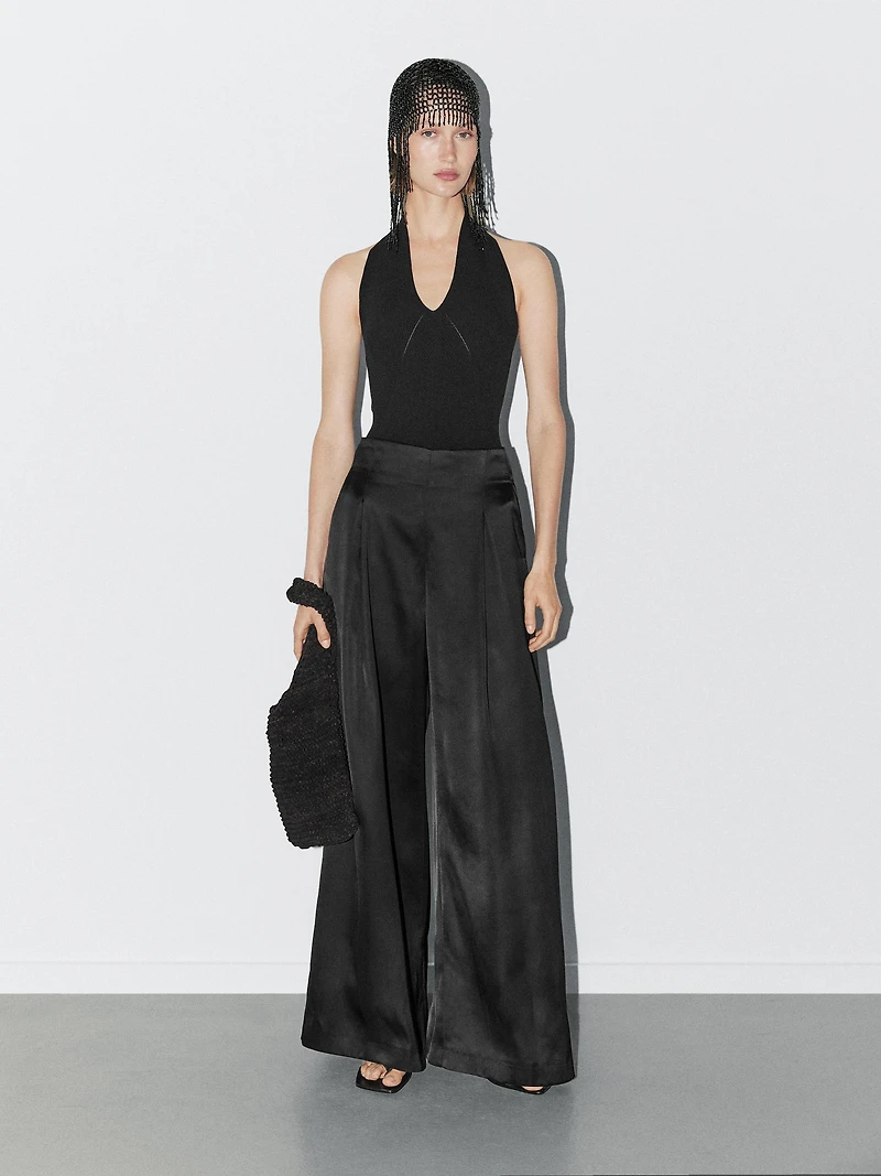 Knit halter bodysuit with V-neck - STUDIO