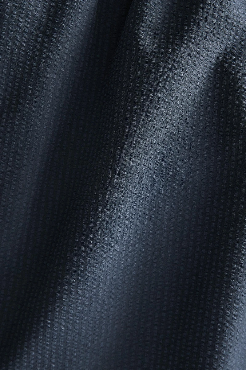 SEERSUCKER MID-LENGTH SWIM SHORTS