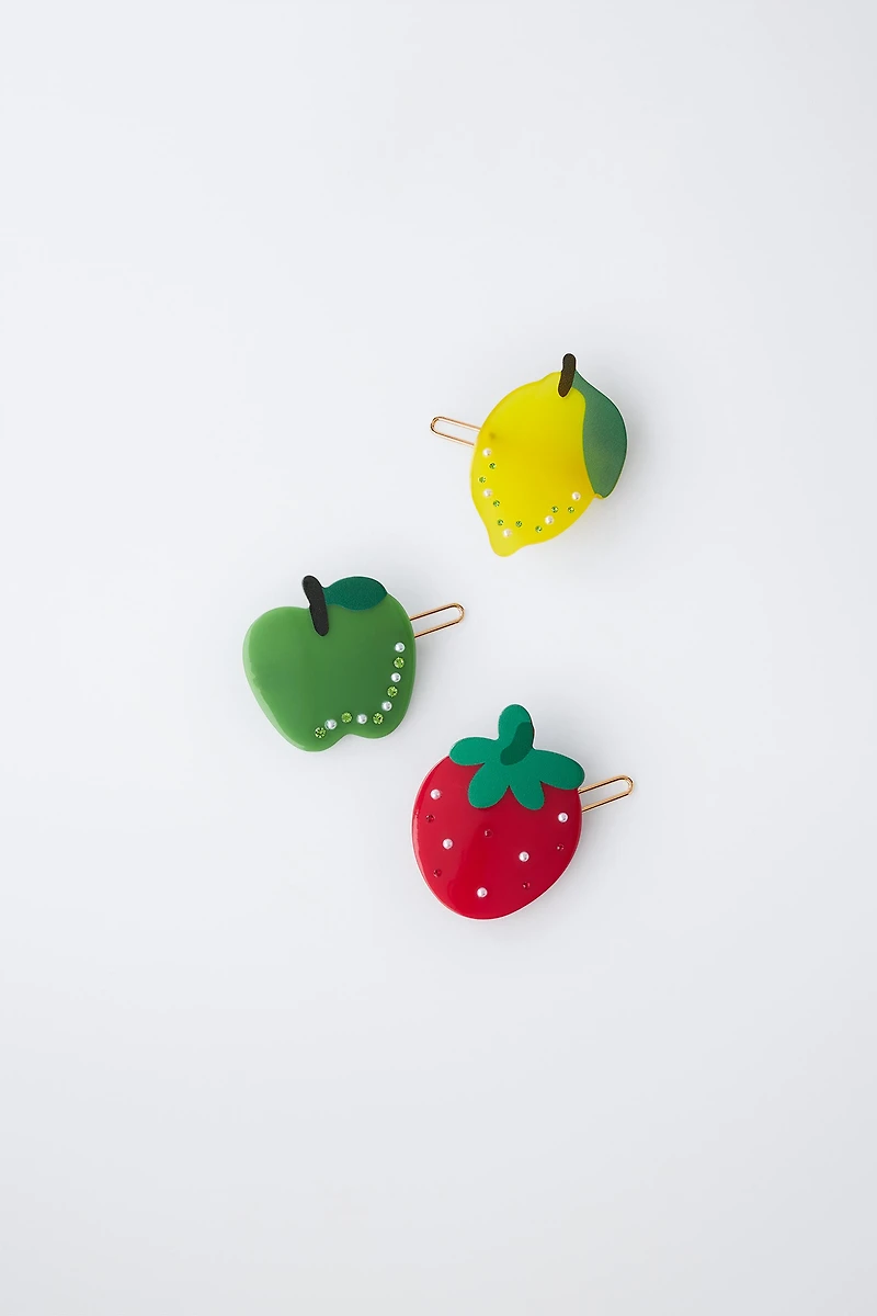 THREE-PACK OF FRUIT AND SPARKLY HAIR CLIPS