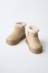 BOTTES BRODÉES