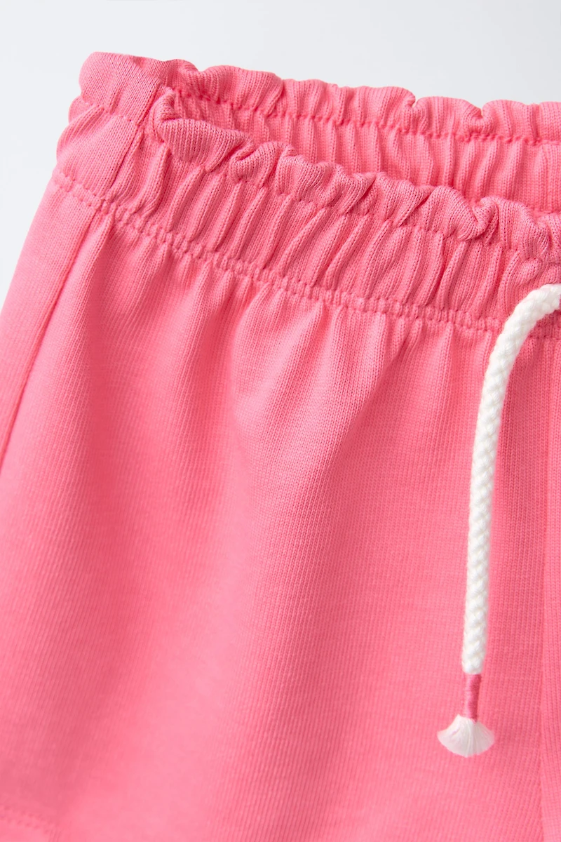 EMBROIDERED T-SHIRT AND BERMUDA SET