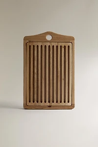 OAK BREAD CUTTING BOARD
