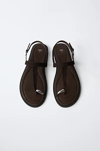 SANDALES EN CUIR