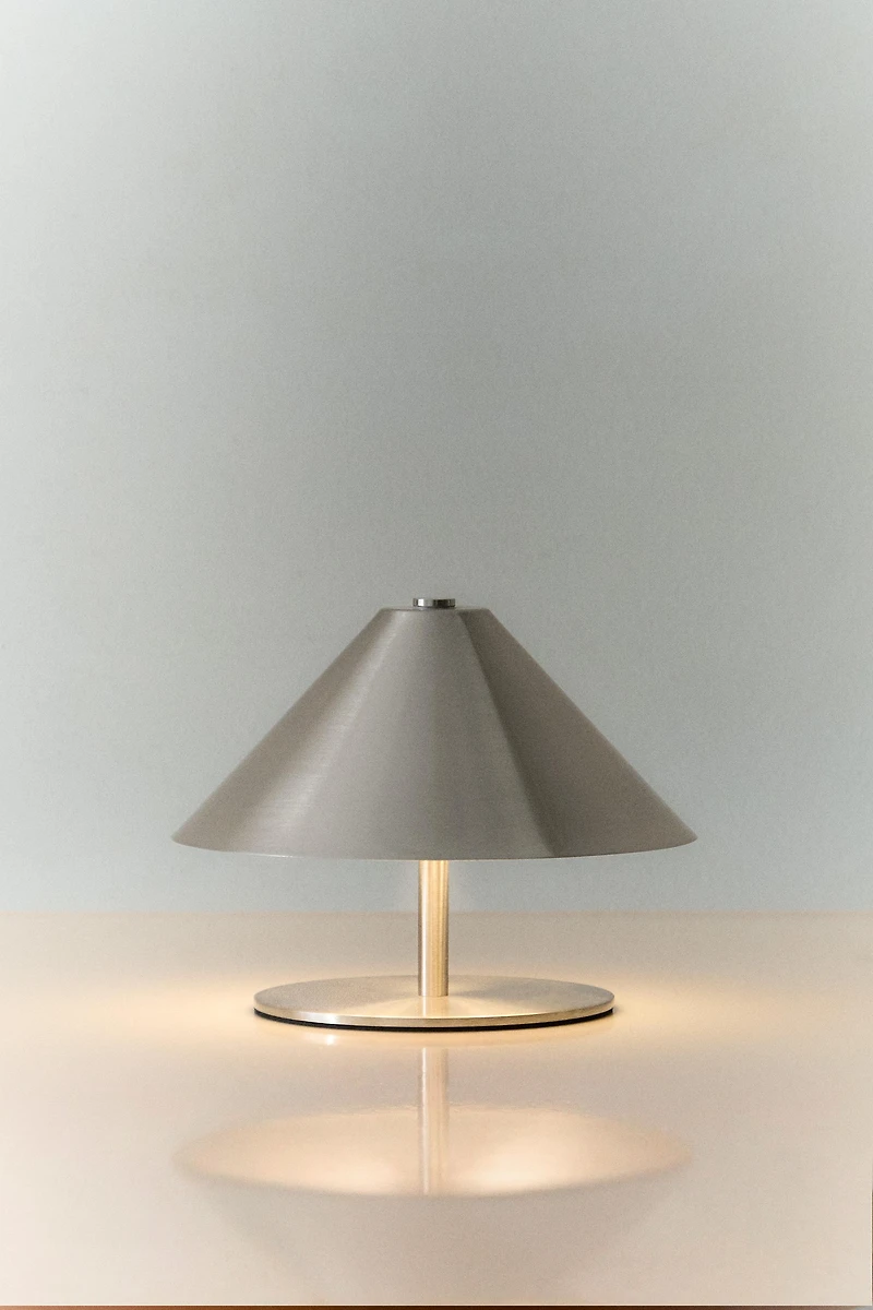 LAMPE DE TABLE FER SANS FIL
