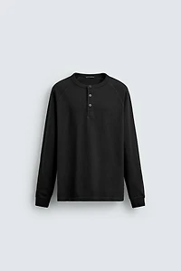 HENLEY T-SHIRT