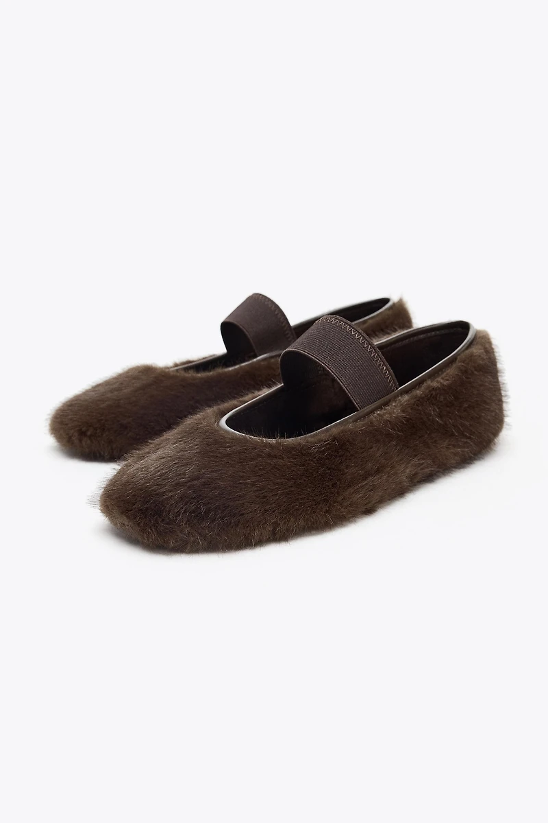 BALLERINES À EFFET FOURRURE