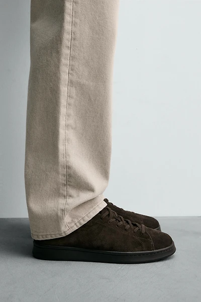 LEATHER SNEAKERS