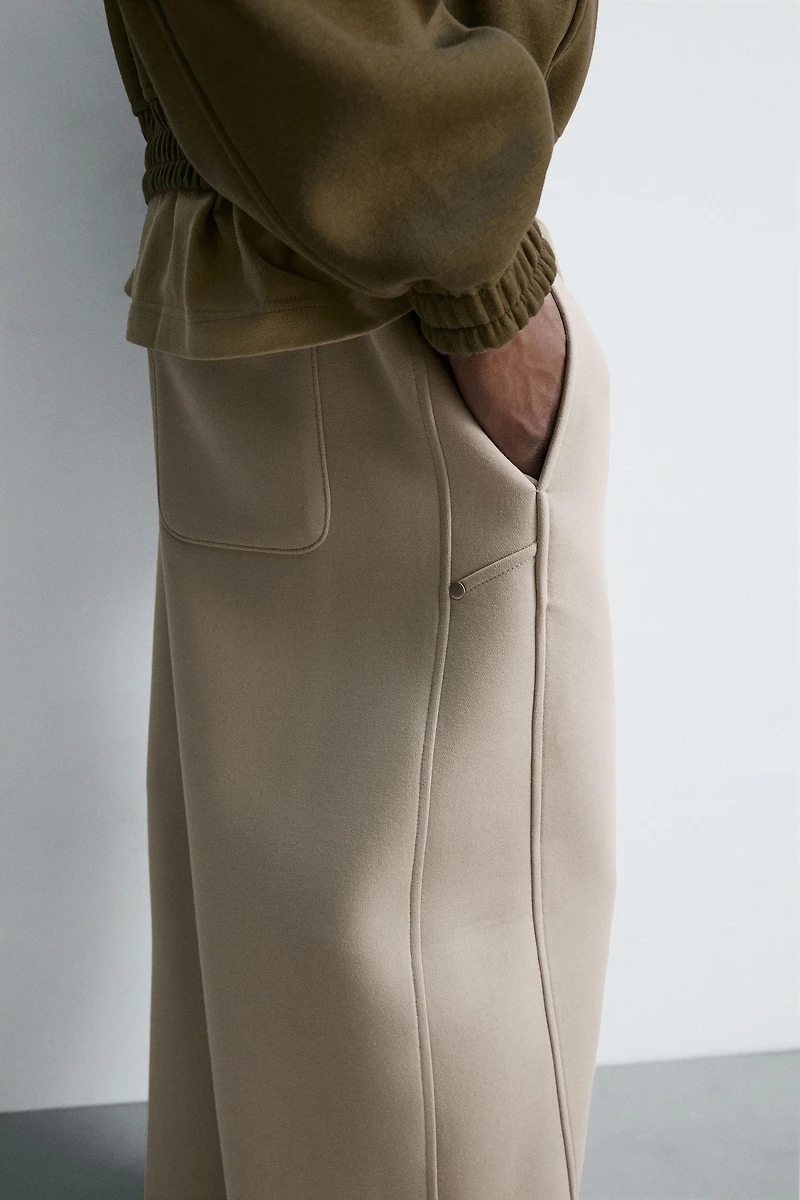 NEOPRENE LOOK BALLOON FIT PANTS