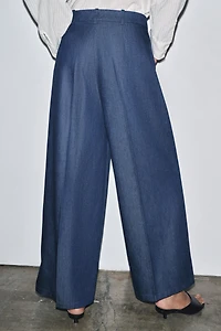 HIGH-WAISTED LIMITED EDITION PANTS