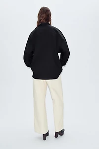 V-NECK POPLIN SHIRT