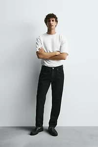 SLIM TAPERED FIT JEANS
