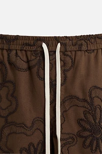 EMBOSSED EMBROIDERY SHORTS