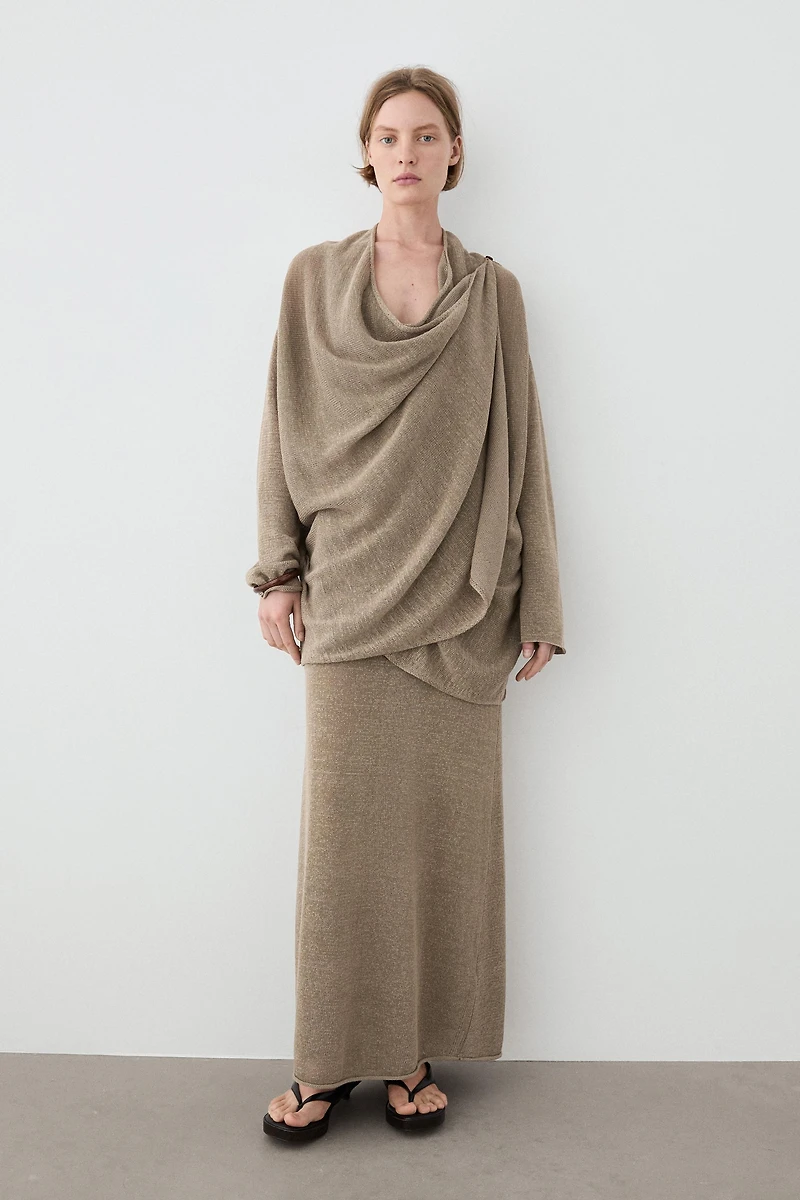 Total look draped knit cape cardigan