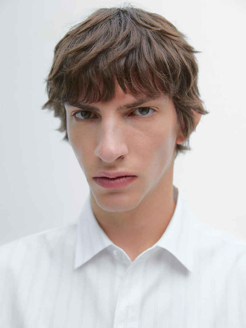 100% cotton regular fit striped shirt