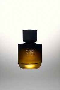VIBRANT CARAMEL EDP 90 ML (3.04 FL. OZ).