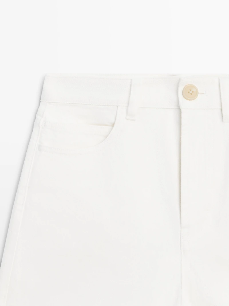 Mid-rise denim shorts