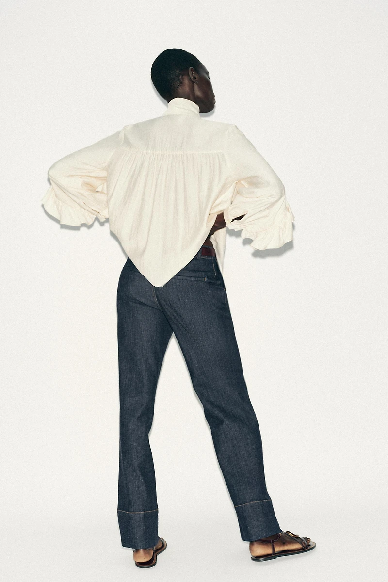 RUFFLED BOW BLOUSE
