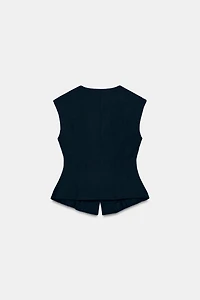 INTERLOCK BUTTON VEST