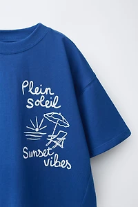 BEACH UMBRELLA PRINT T-SHIRT