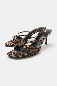 SANDALES À TALONS IMPRIMÉES