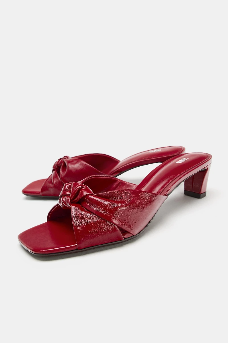 KNOTTED LEATHER MULE SANDALS