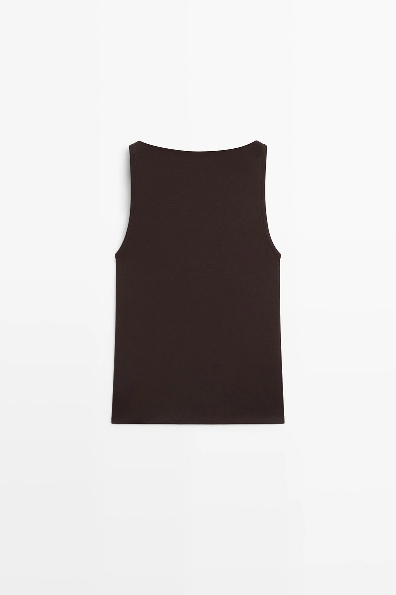 100% cotton straight neckline T-shirt