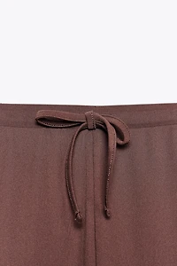 PANTALON DROIT TEXTURÉ