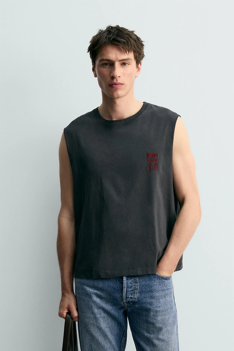 JURASSIC PARK© UCS LLC AND AMBLIN X DYLAN´S T-SHIRT CLUB ZARA ILLUSTRATED