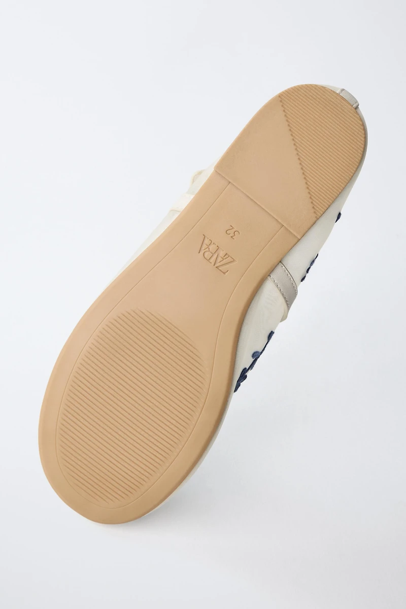 EMBROIDERED BALLET FLATS