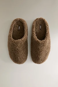 FAUX FUR SLIPPERS