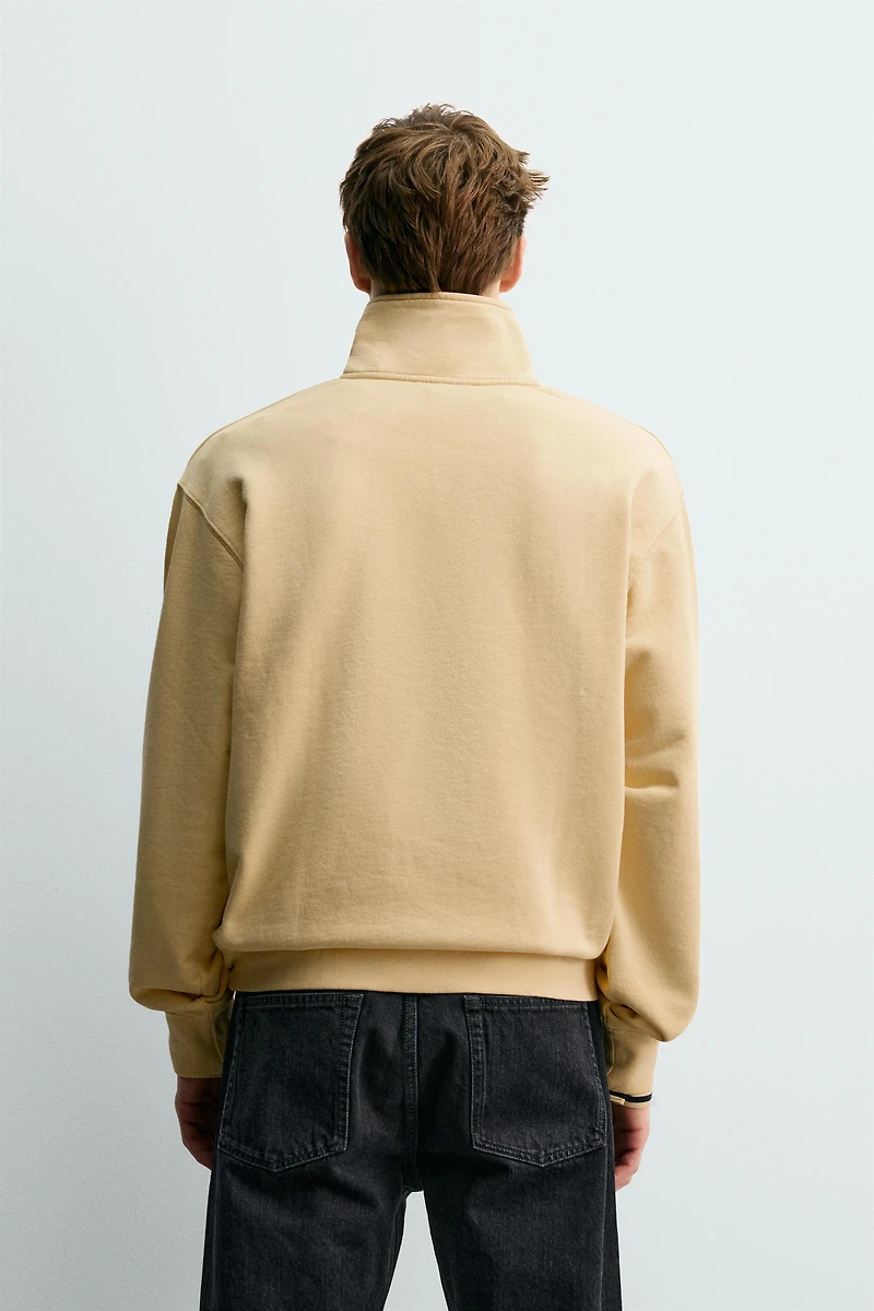 SWEAT COL ZIPPÉ À BANDE AARON LEVINE X ZARA