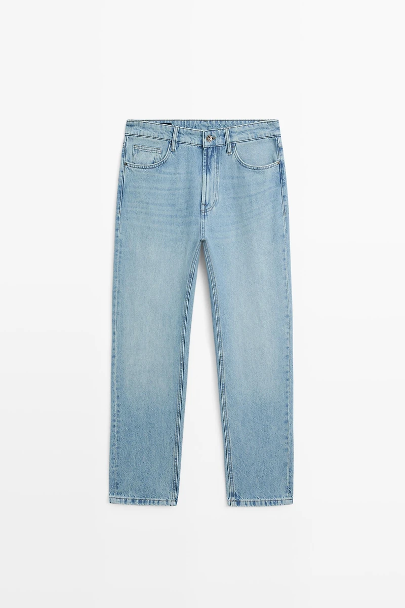 Tapered fit jeans