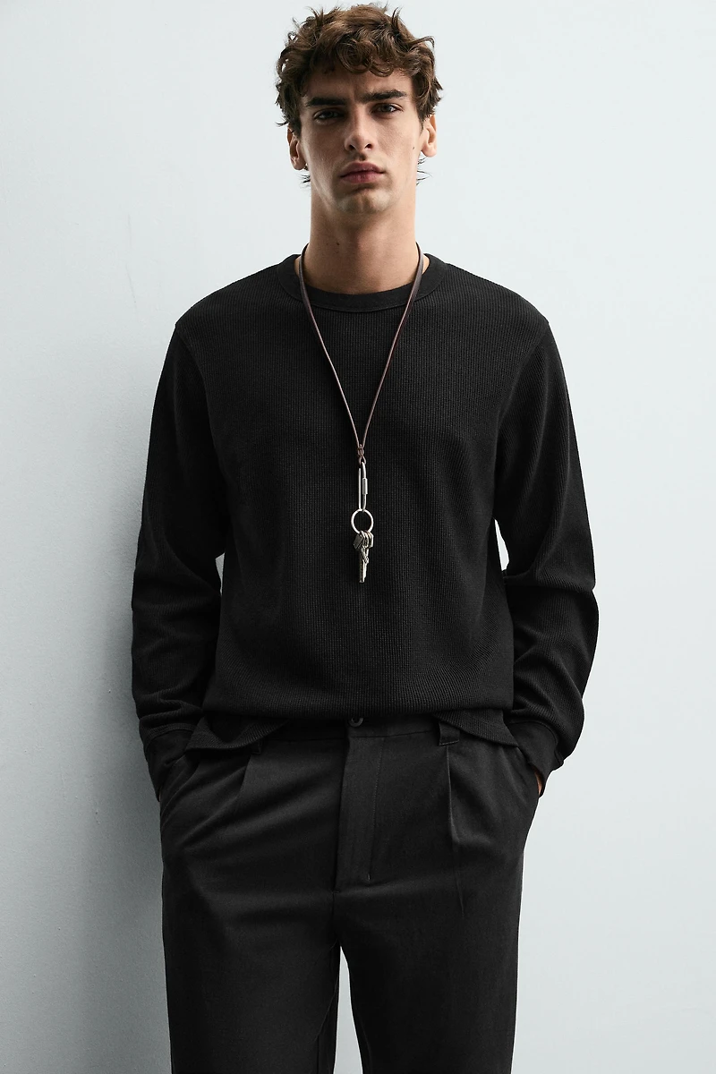 WAFFLE TEXTURED T-SHIRT