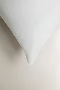 KIDS' EMBROIDERED FLORAL PILLOWCASE