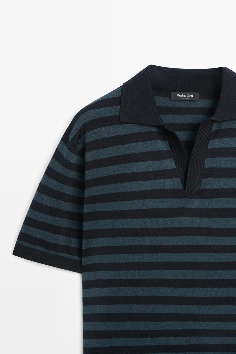 Pull polo en maille rayée contrastée