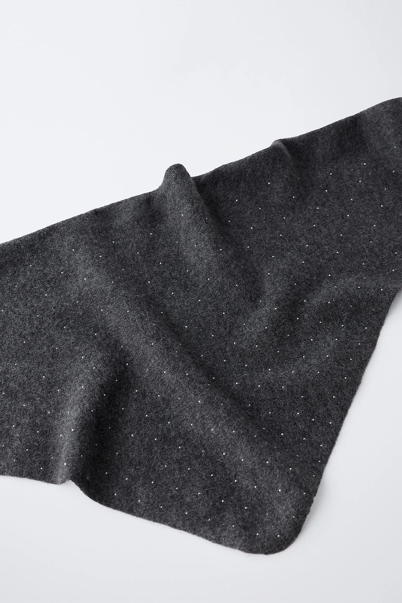 SPARKLY KNIT TRIANGLE SCARF