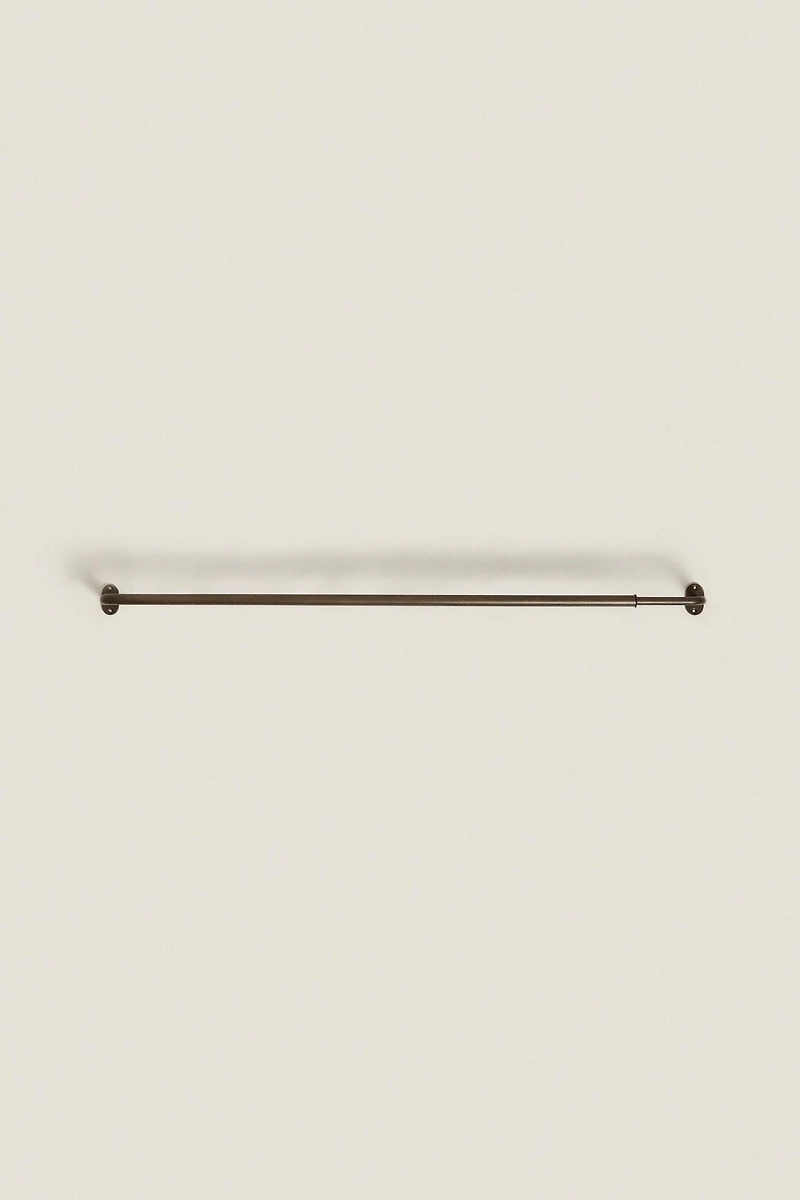 EXTENDIBLE METALLIC CURTAIN RAIL