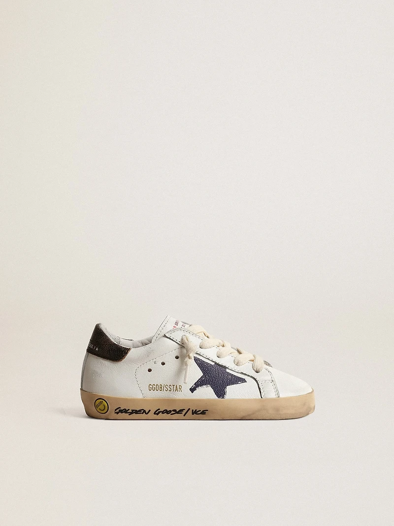 Super-Star Junior nappa with a printed star and black heel tab