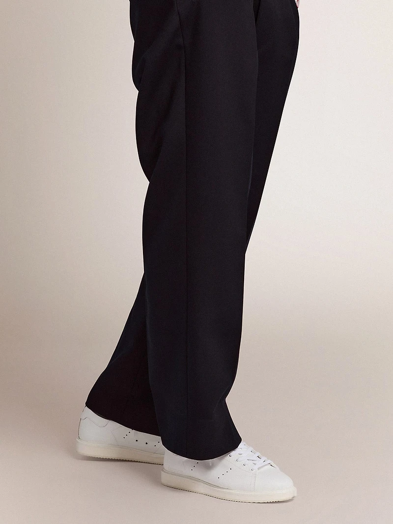 Men's Starter leather with star on the heel tab