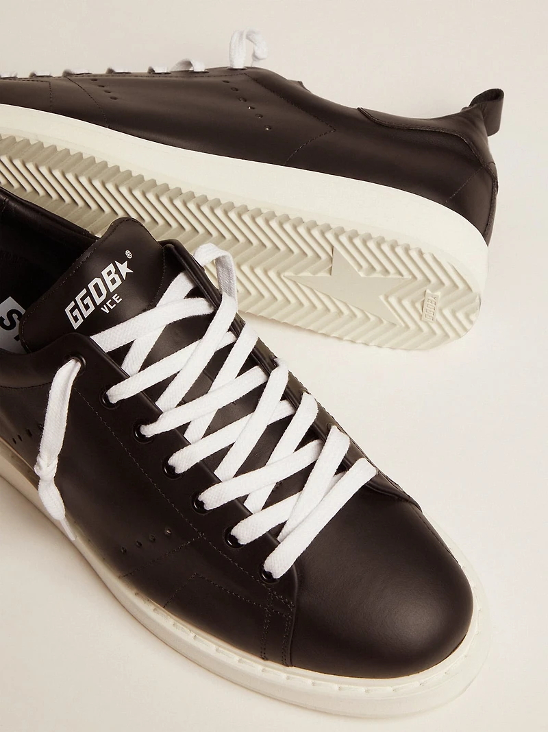 Men's Starter leather with star printed on the heel tab