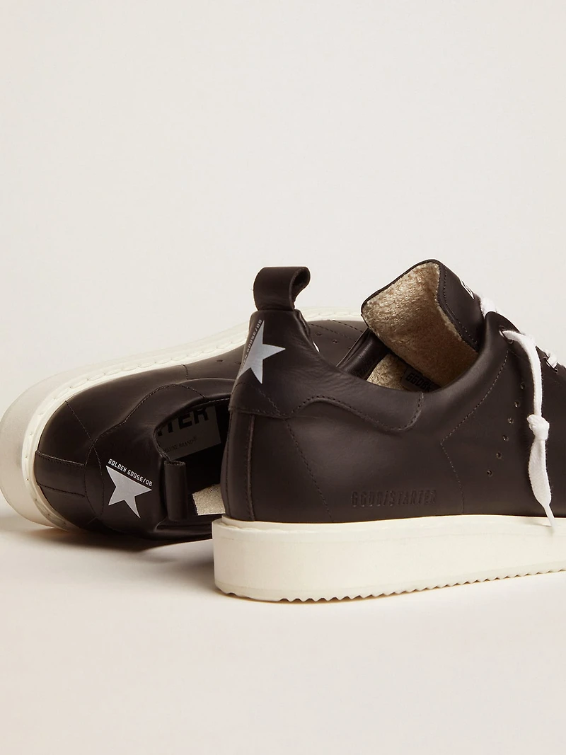Men's Starter leather with star printed on the heel tab