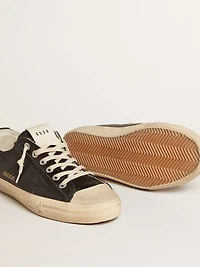 Men's V-Star black nappa leather with a star