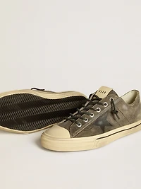 Men’s V-Star black suede with leather star